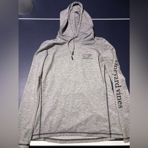 Vineyard vines light sweatshirt